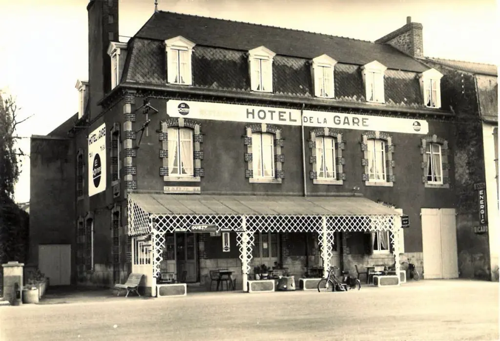 Hotel de la Gare à Plancoët